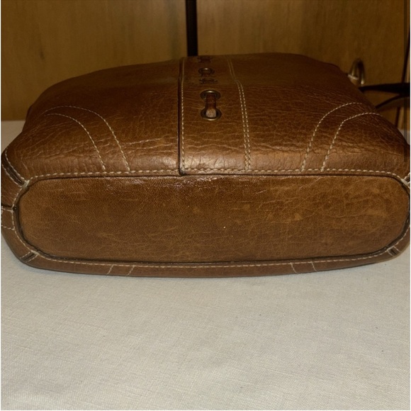 Coach Chelsea Leather Lace Crossbody EUC - Picture 4 of 5